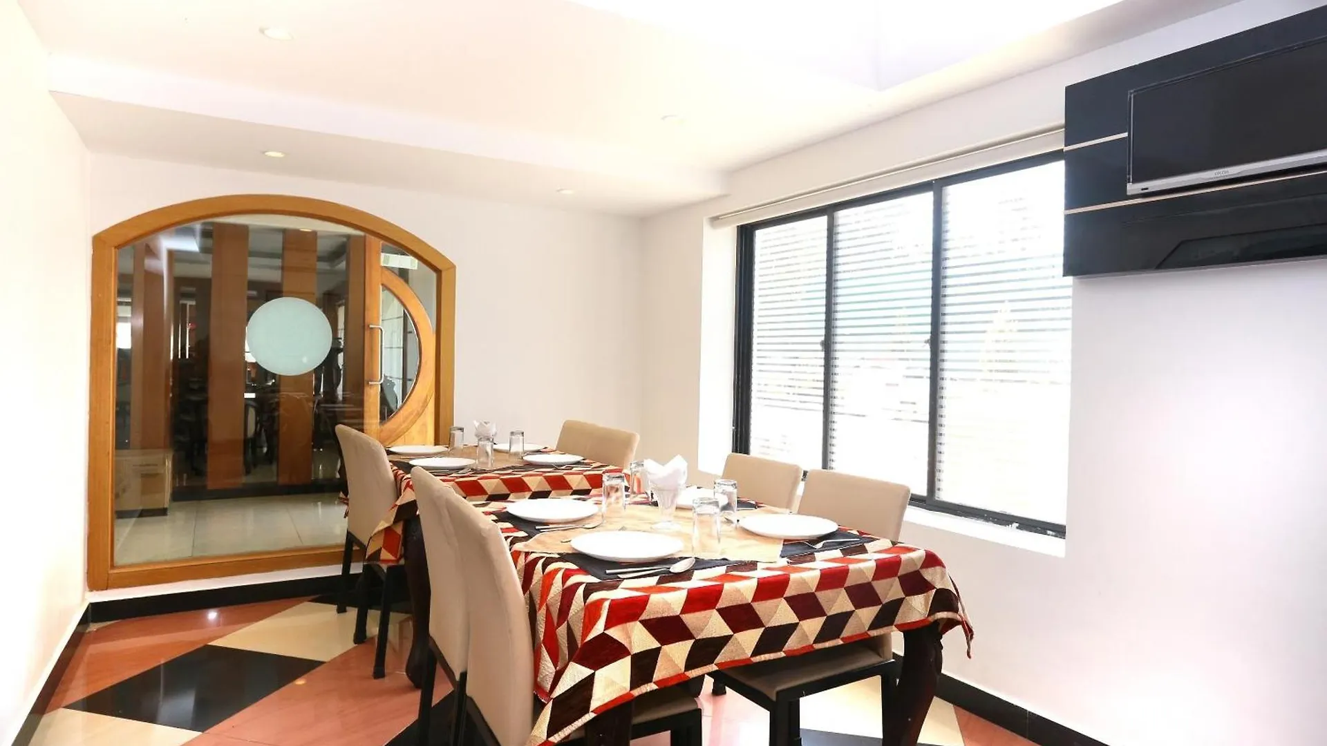 Hotel Super Townhouse Dona Castle Kollam