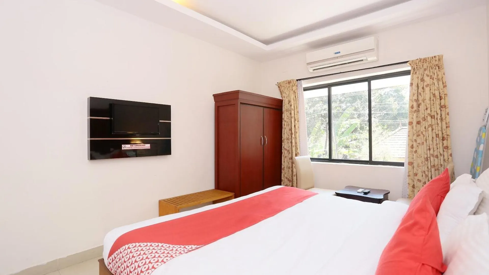 Super Townhouse Dona Castle Hotel Kollam 3*,  India