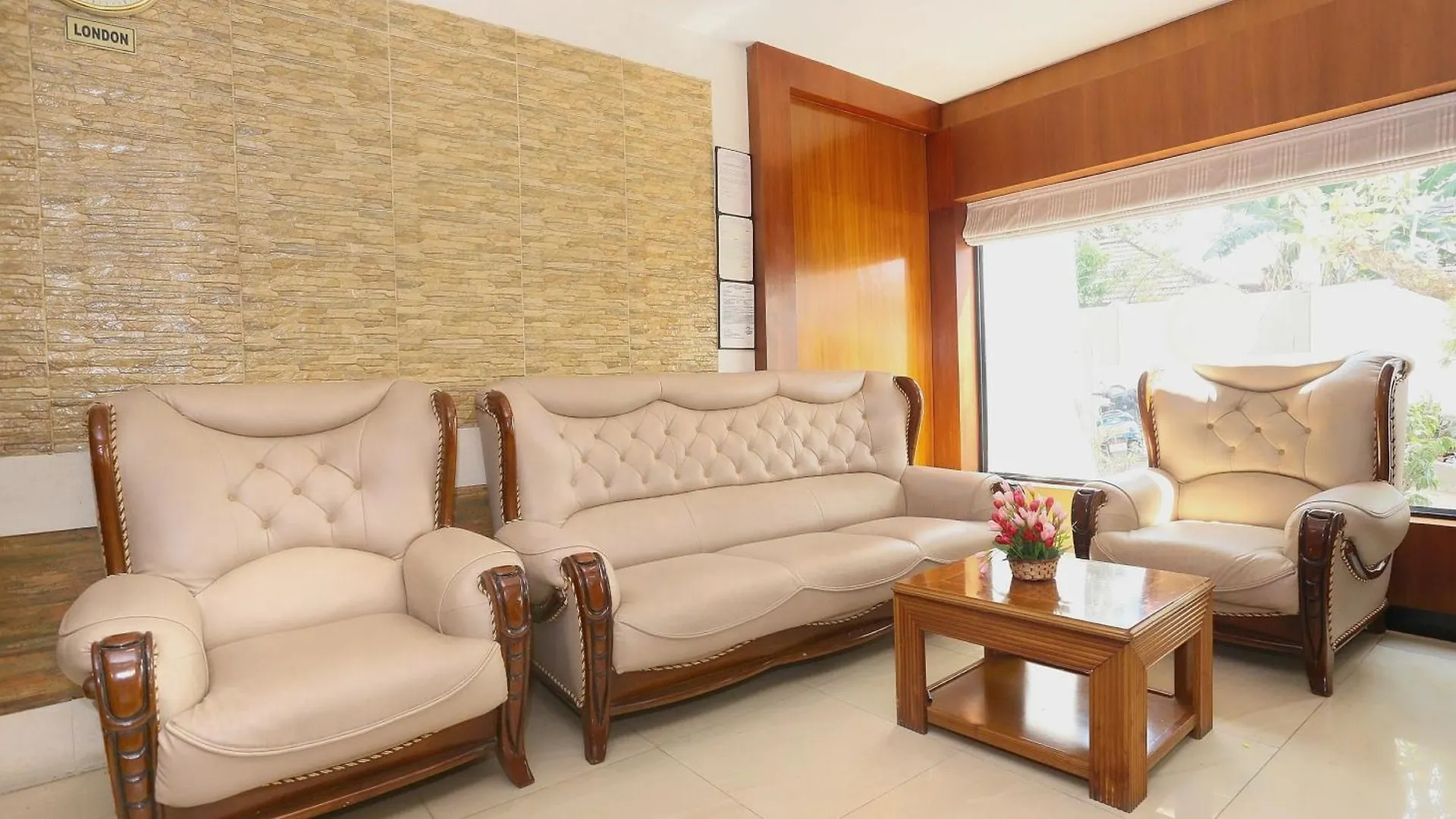 Super Townhouse Dona Castle Hotel Kollam 3*,  India
