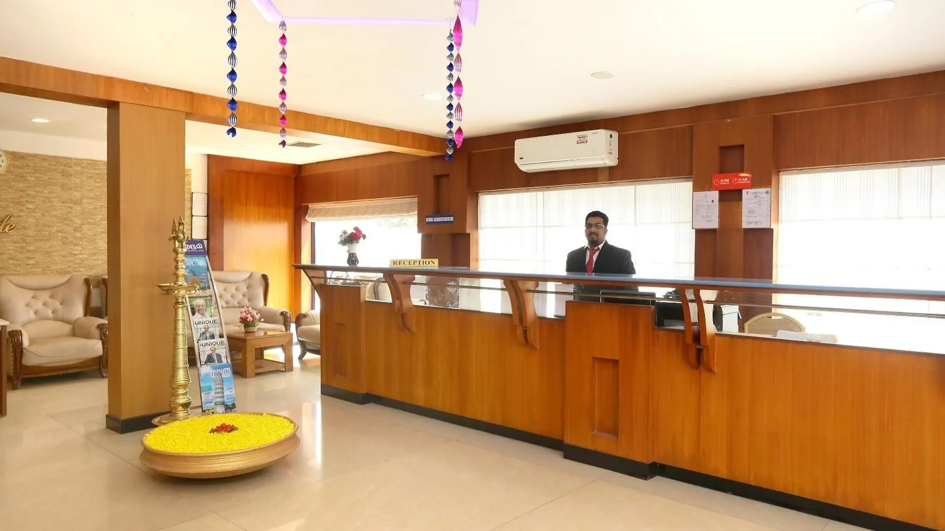 Super Townhouse Dona Castle Hotel Kollam
