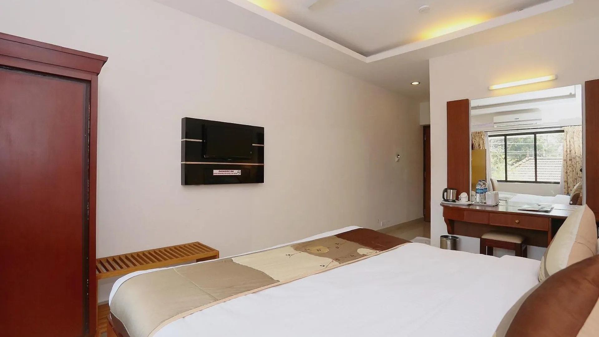 Hotel Super Townhouse Dona Castle Kollam